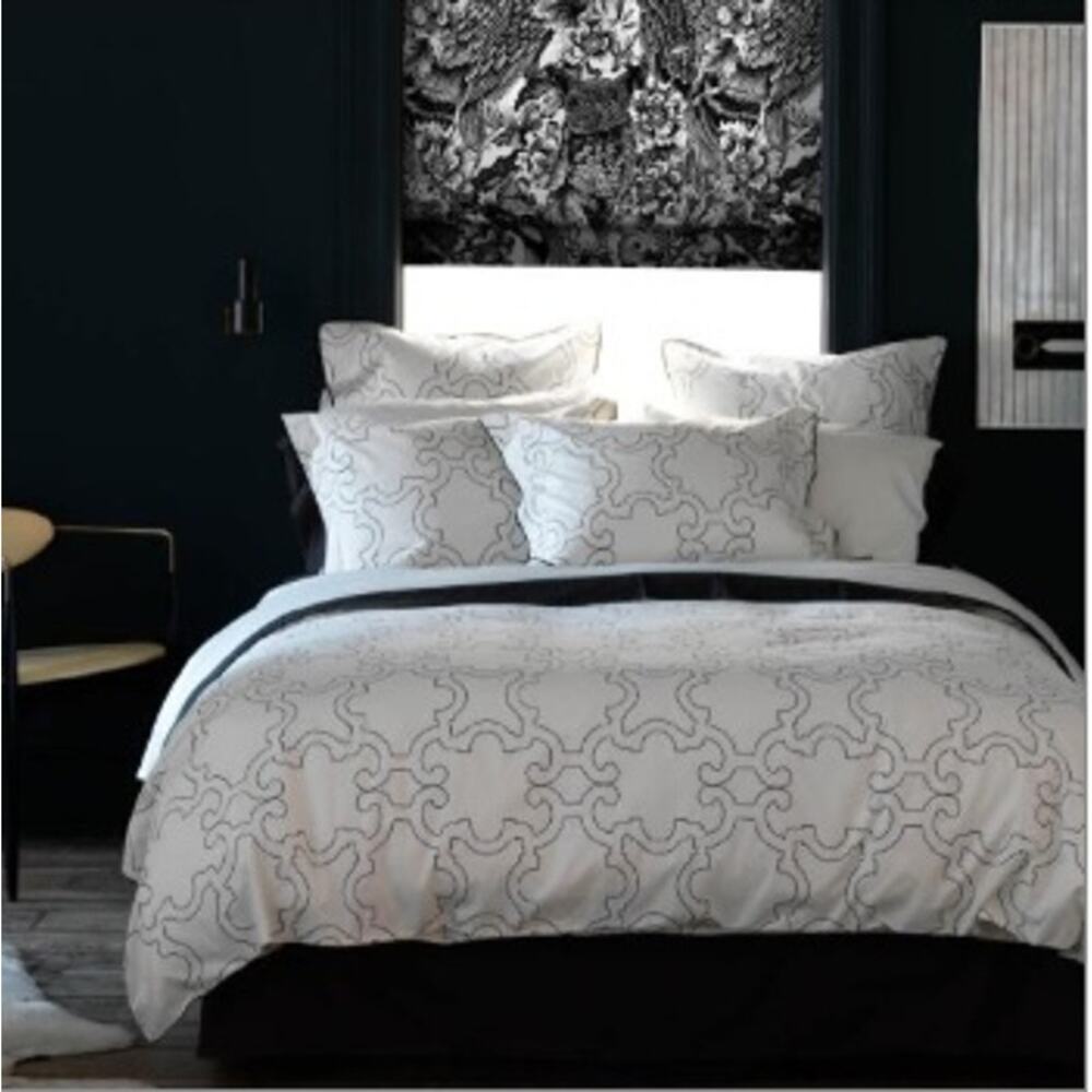 New in Package - Discontinued DwellStudio Sketch Ink/Pearl King Duvet Set